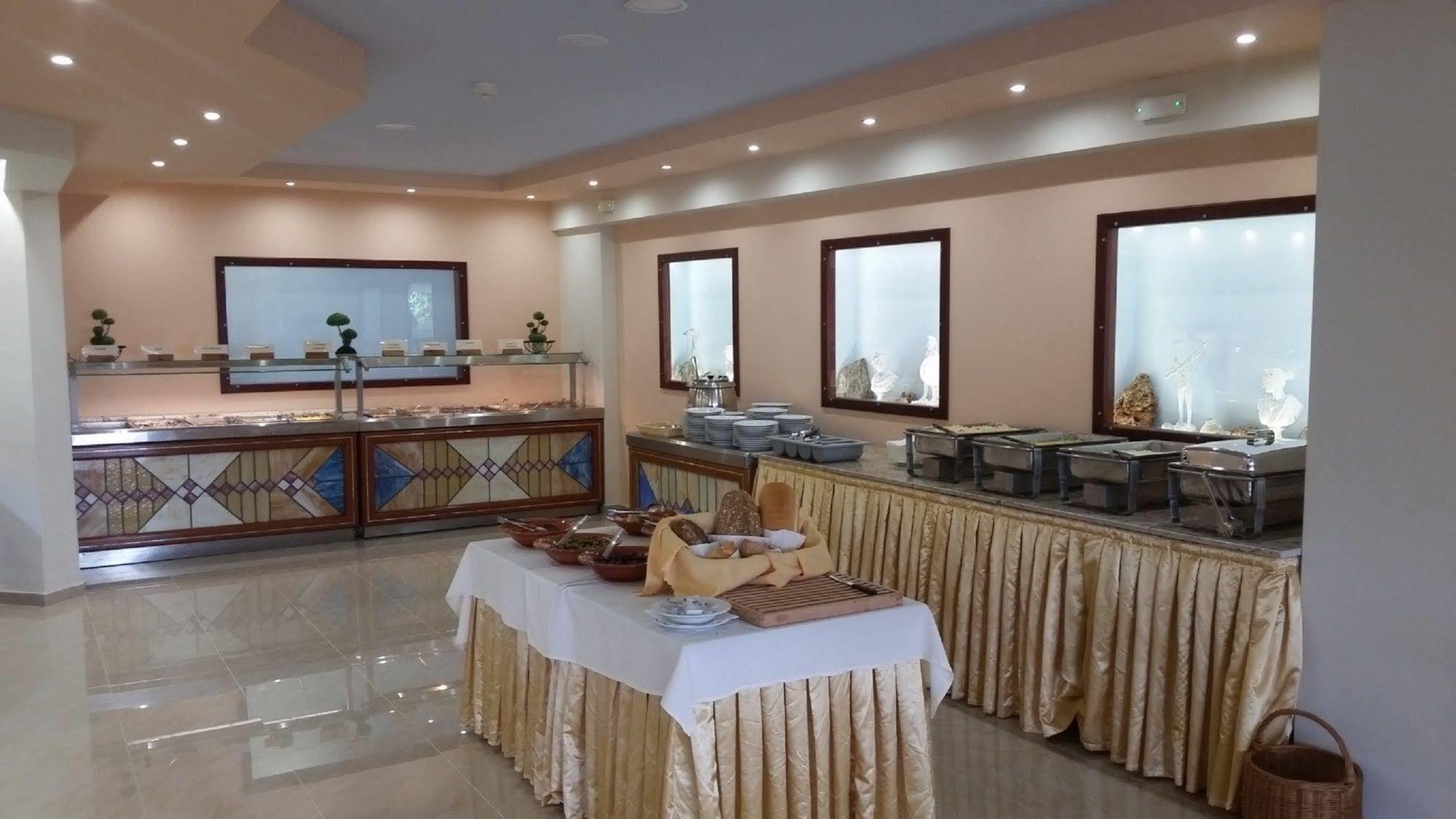 Lejlighedshotel Poseidonia Ixia (Rhodes)