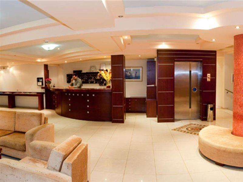 Poseidonia Aparthotel