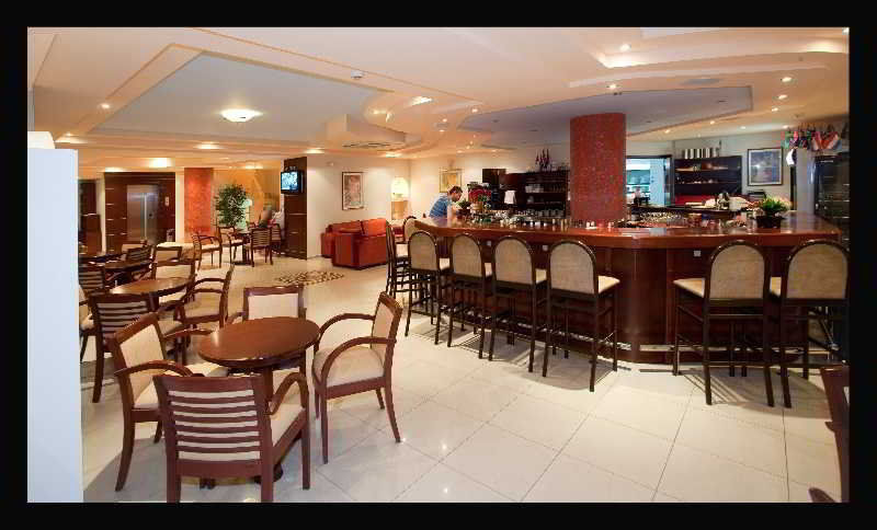 Poseidonia Aparthotel Ixia (Rhodes)